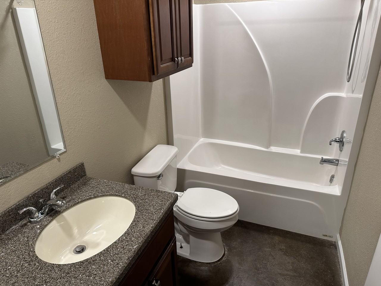 4707 Samantha Avenue - Photo 6 of 8