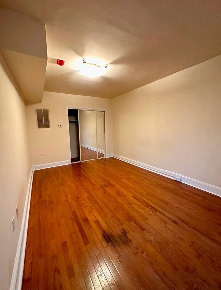 3900 Terrace Street - Photo 2 of 6