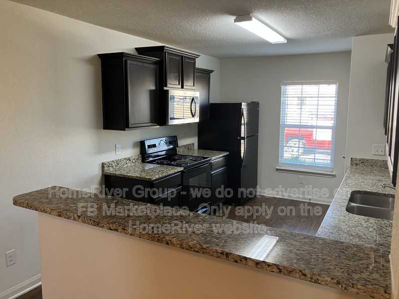 12207 Siragusa - Photo 3 of 14