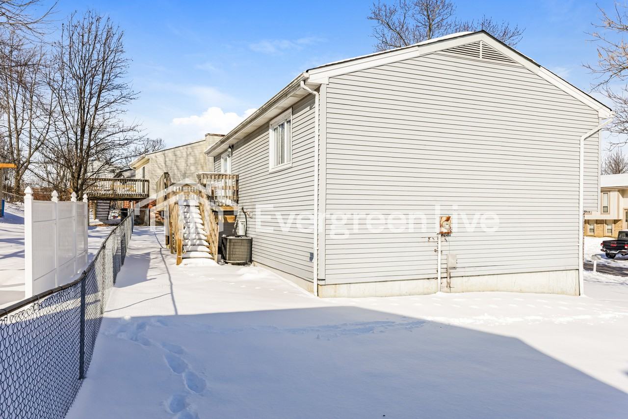 4207 Arbor Ct - Photo 3 of 15