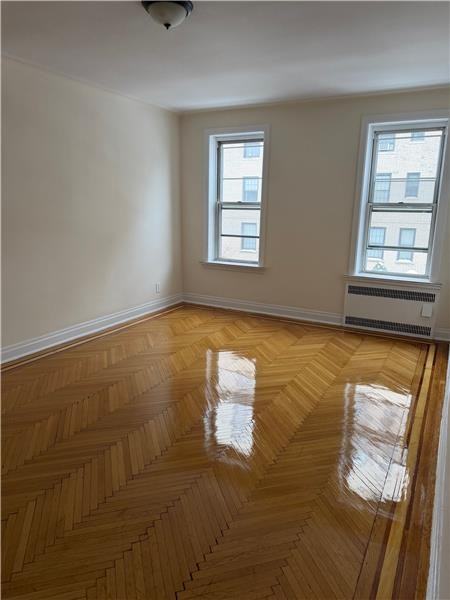 9319 Ridge Blvd #4 - Photo 3 of 8