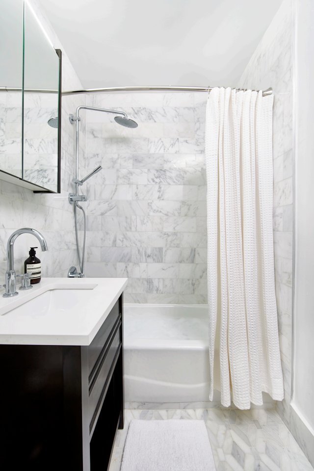 110 Horatio St - Photo 3 of 12