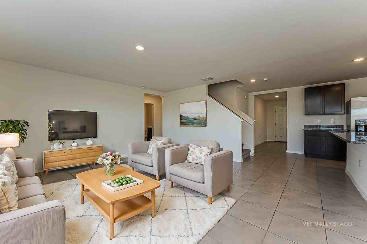 4915 Gray Owl Ter - Photo 2 of 16