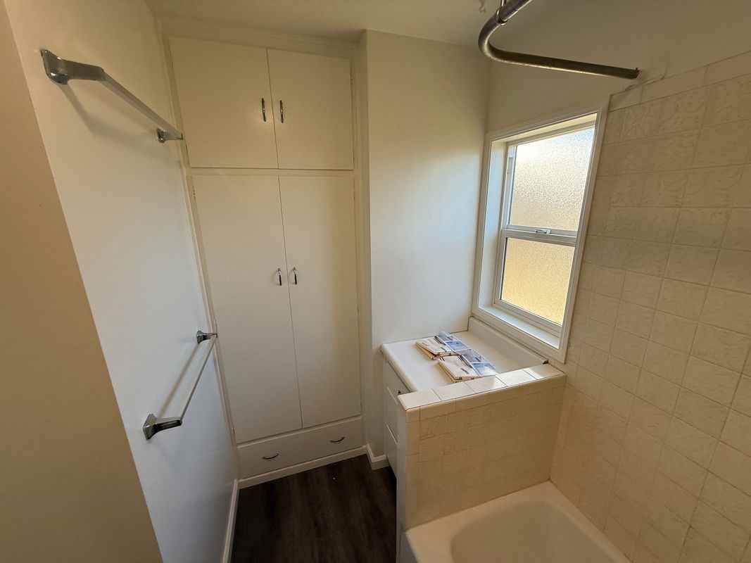 24800 Walnut St - Photo 7 of 10