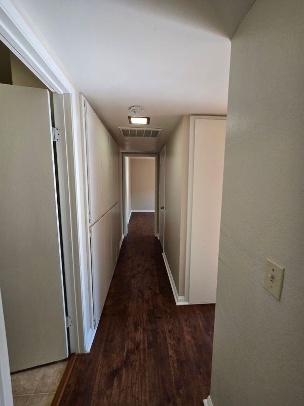 185 Wedgewood Ave - Photo 7 of 14