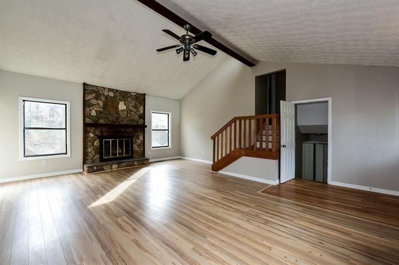 4330 Laurel Summit Ct Se - Photo 2 of 23