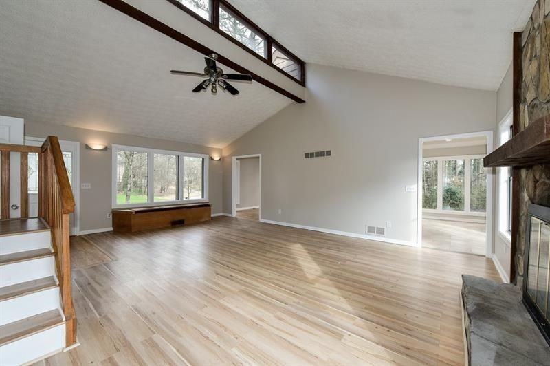 4330 Laurel Summit Ct Se - Photo 4 of 23