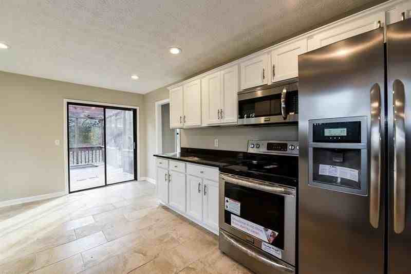 4330 Laurel Summit Ct Se - Photo 7 of 23