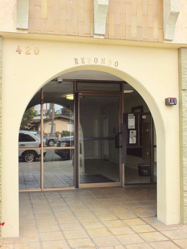 420 Redondo Ave ##209 - Photo 3 of 17