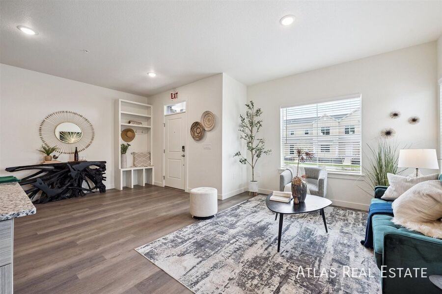 621 Homestead Avenue - Photo 5 of 50