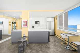 1850 Comox St #2006 - Photo 1 of 1