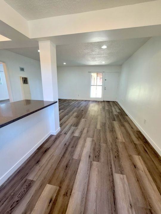 10431 Kailua Lane, - Photo 4 of 15