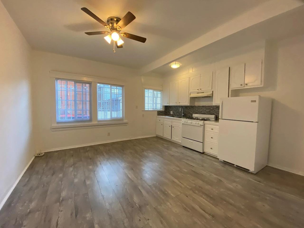 26 Westminister Avenue, - Photo 4 of 50