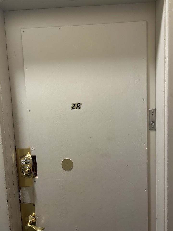 27 Bay State - Photo 3 of 12