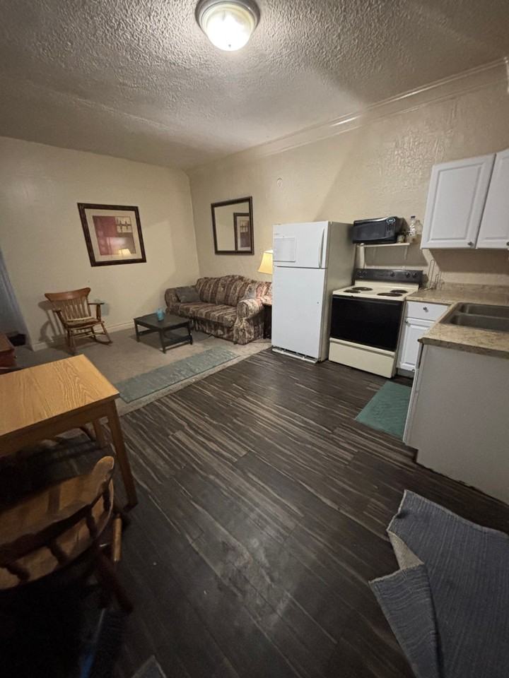 280 1st Street - Photo 5 of 5