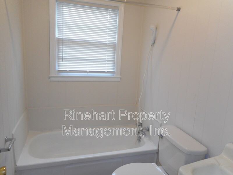 1431 Edgewood Dr - Photo 7 of 9