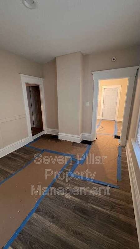 1345 E Livingston Ave #1345 - Photo 5 of 34