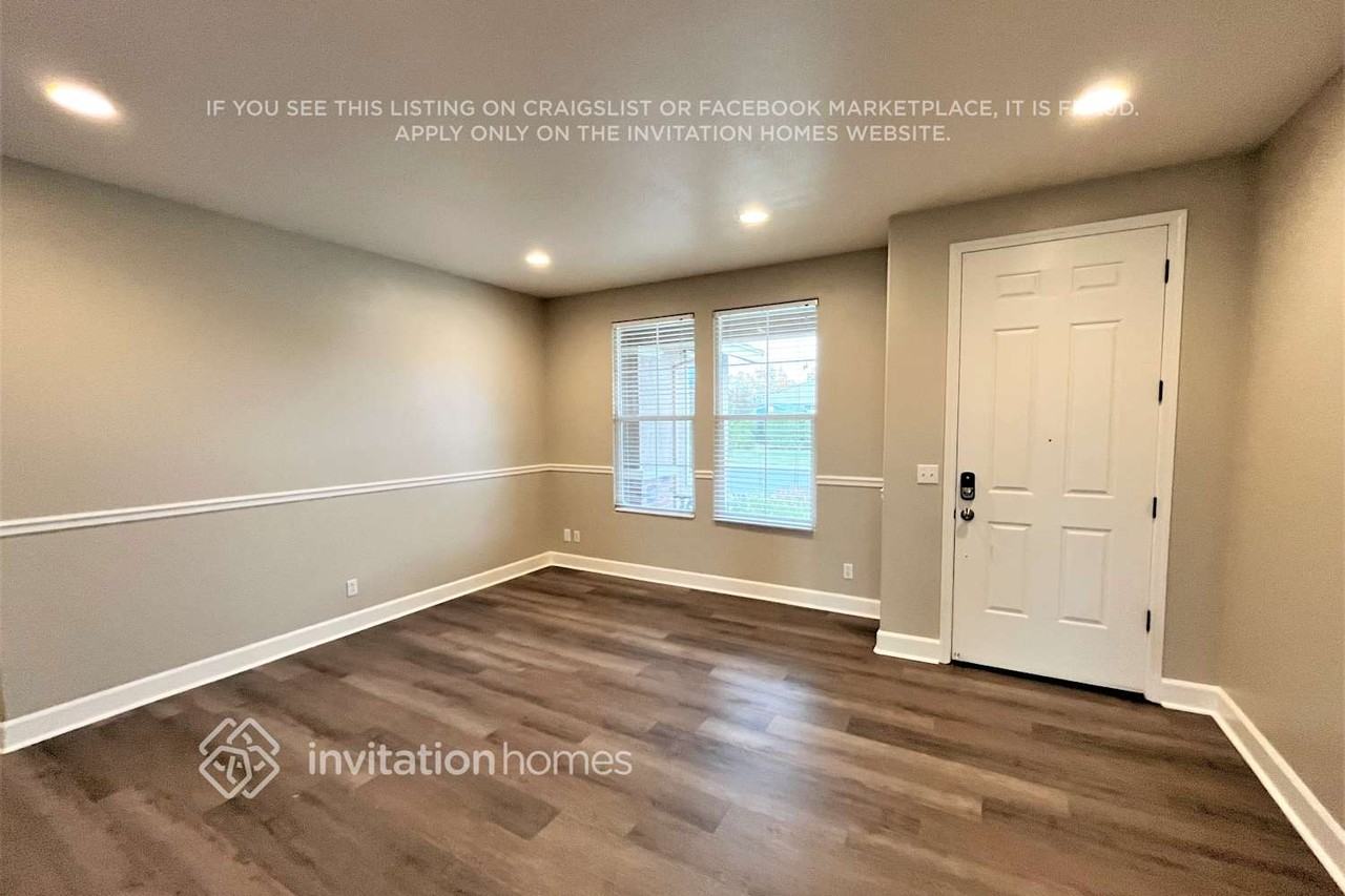 2101 Greenhorn Creek Cir - Photo 3 of 16