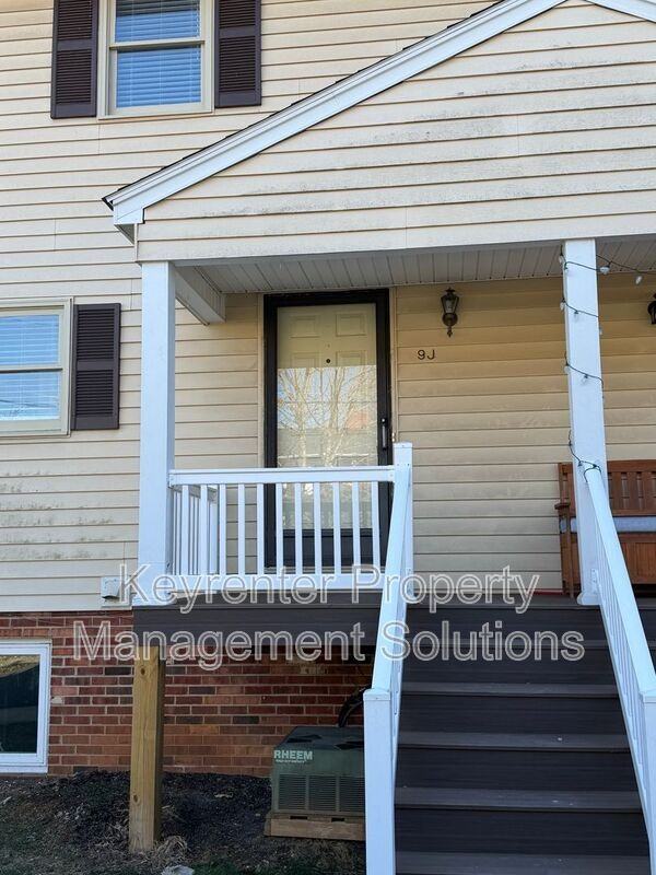 700 Rife Rd #9J - Photo 2 of 22