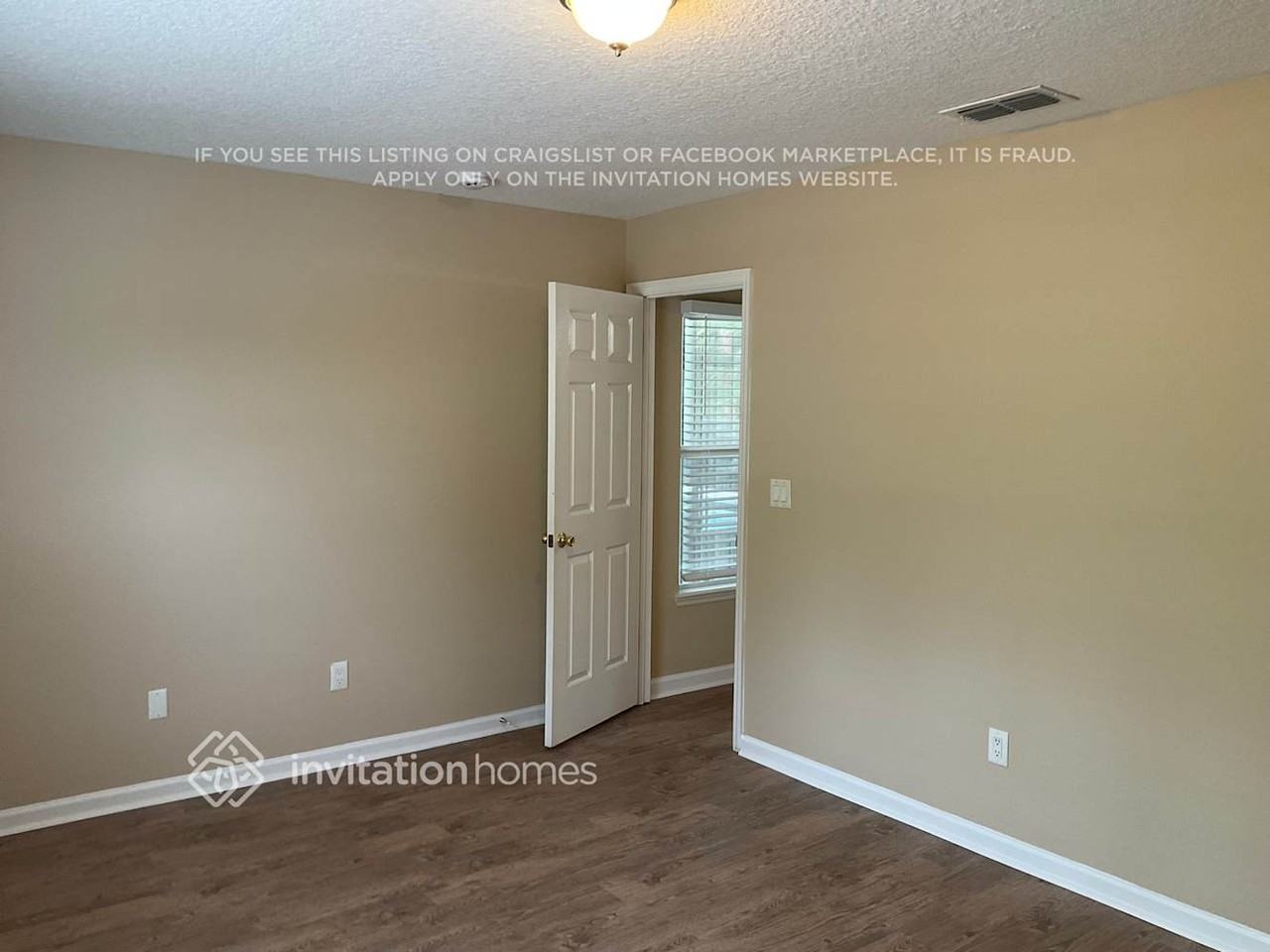 204 Hidden Lake Dr - Photo 7 of 13