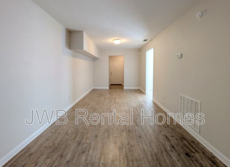 461 W 58th St - Photo 6 of 21