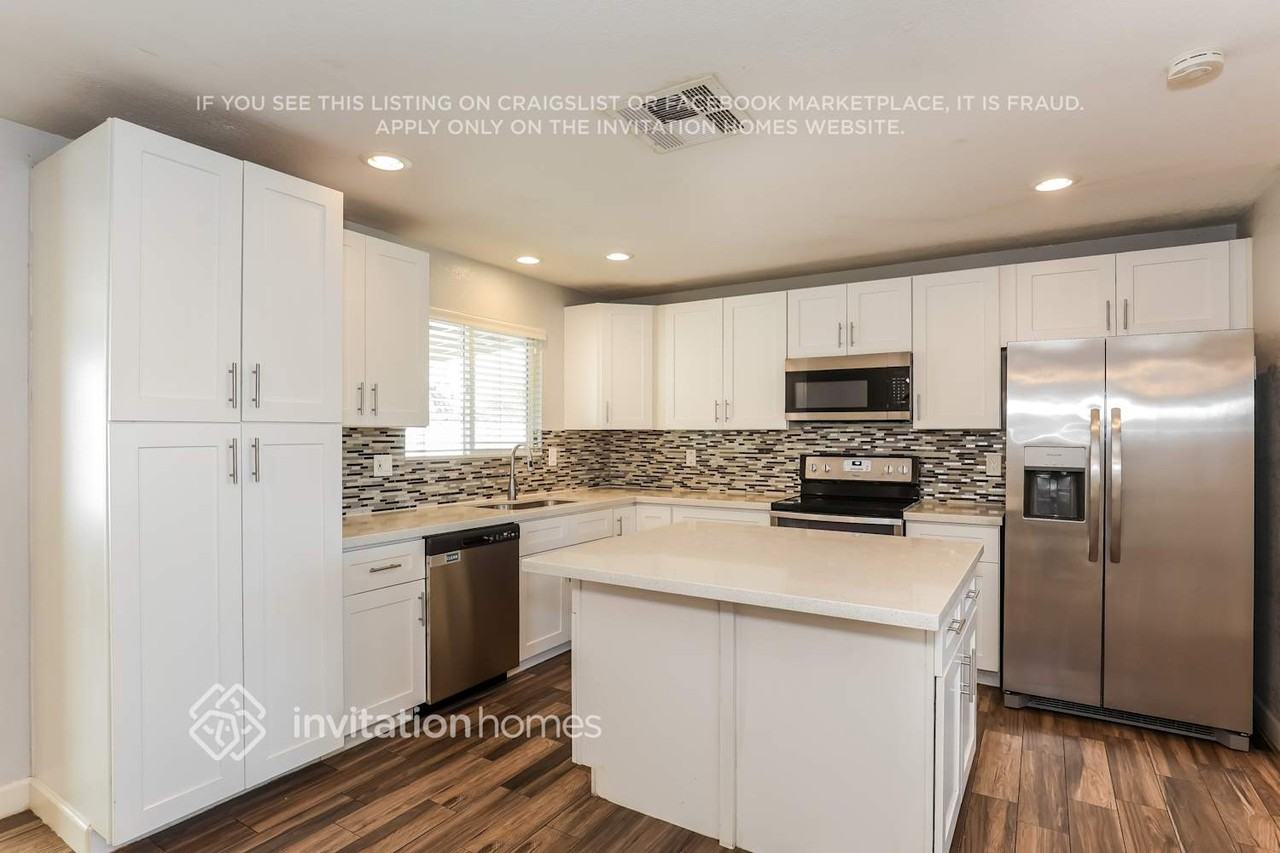 6102 S Parkside Dr - Photo 7 of 17