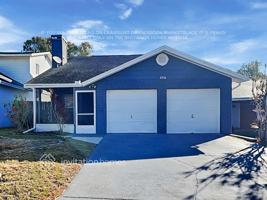 featured image of 546 Lake Dexter Blvd