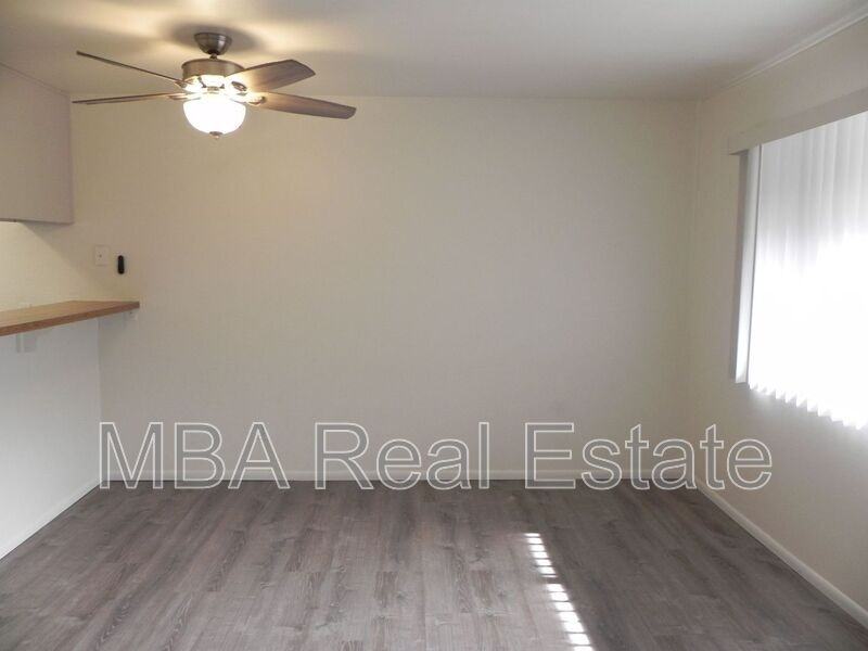 610 S Granite St #15 - Photo 3 of 10