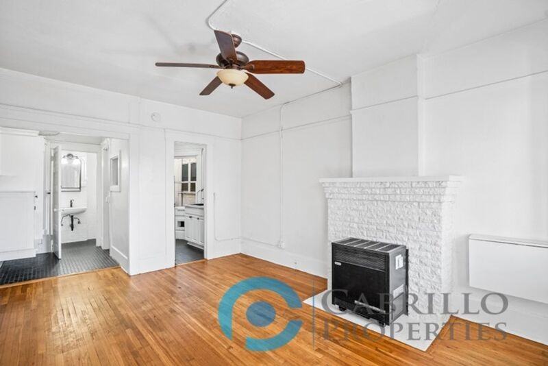 2261 4th Ave - Photo 6 of 15