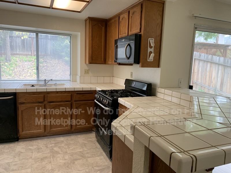 8154 Sheehan Way - Photo 2 of 23