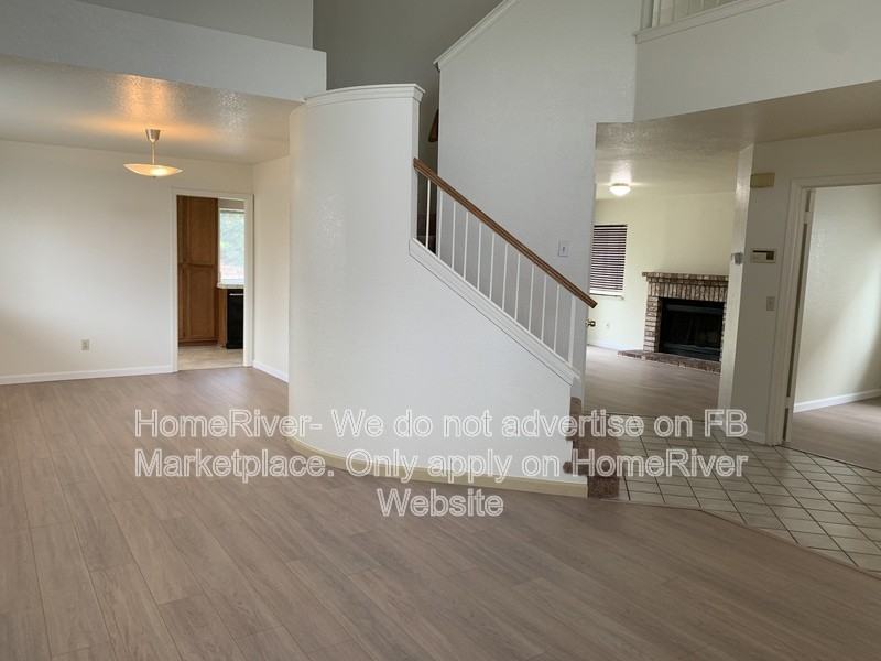 8154 Sheehan Way - Photo 4 of 23