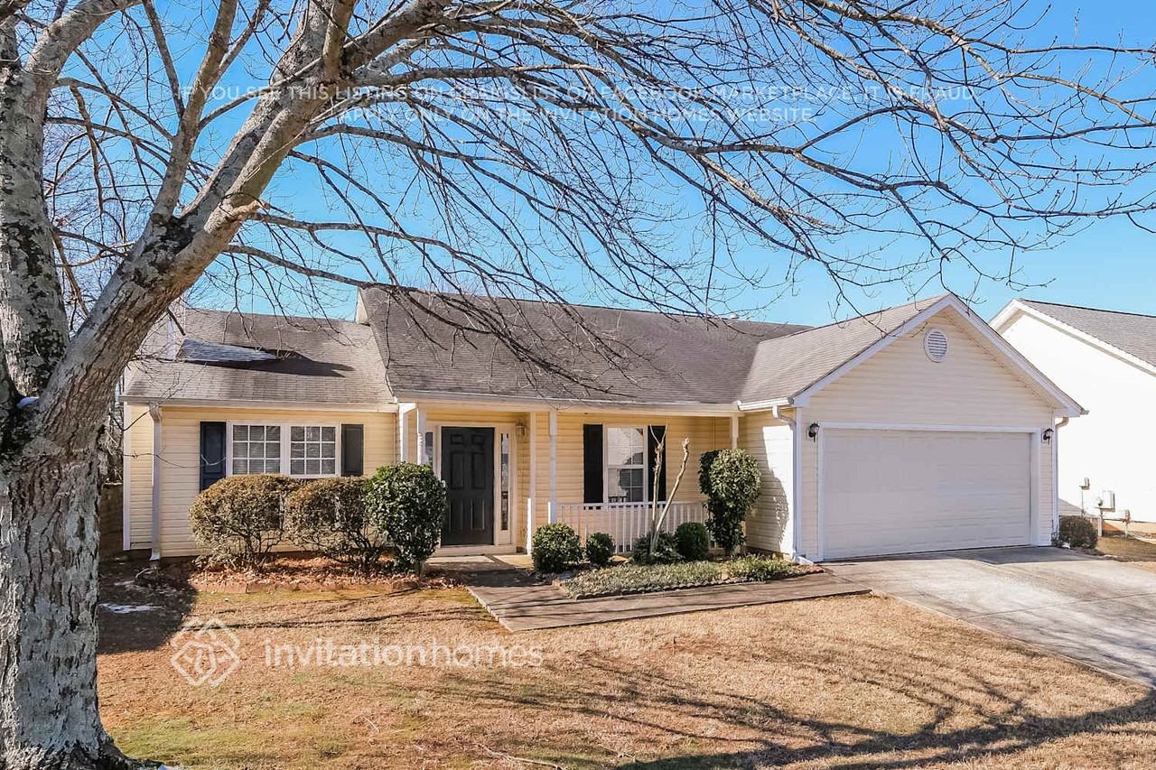 211 Ashland Creek Ct - Photo 3 of 17