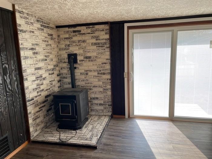 100 Community Dr - Photo 5 of 21