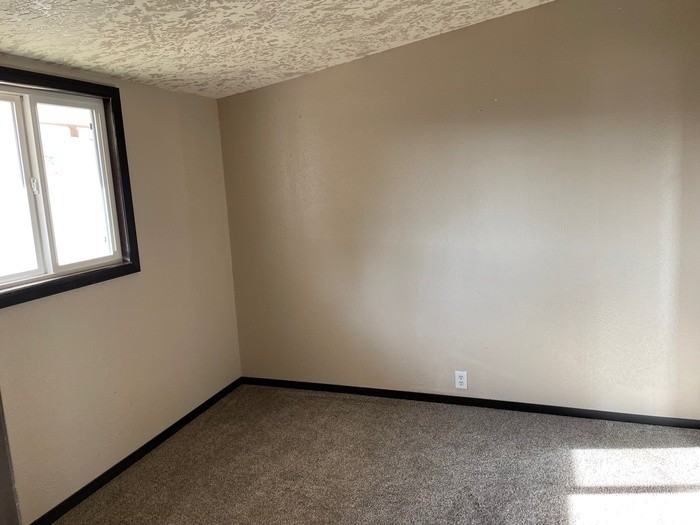 100 Community Dr - Photo 7 of 21