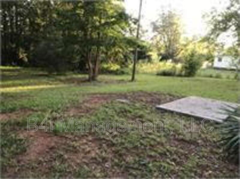 1007 E Mcintosh Rd - Photo 6 of 31