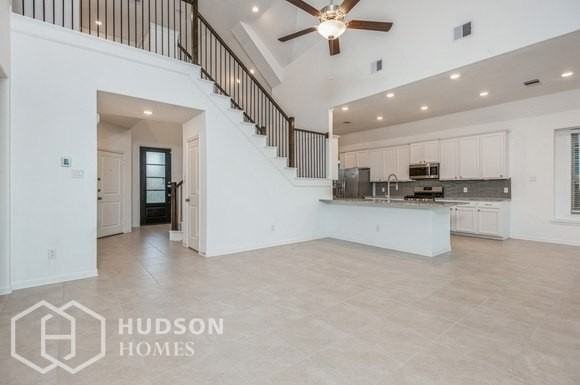 9423 Thornbluff Creek Ct - Photo 4 of 20