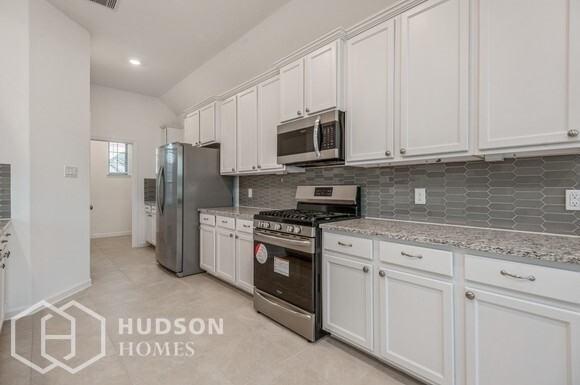 9423 Thornbluff Creek Ct - Photo 7 of 20