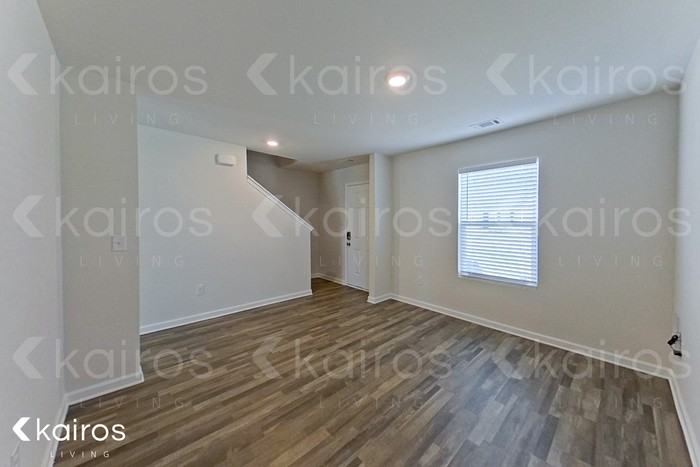 834 Vistamount Path - Photo 2 of 25