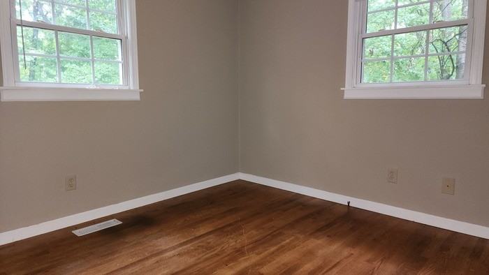 3614 N Roan St #7 - Photo 3 of 7