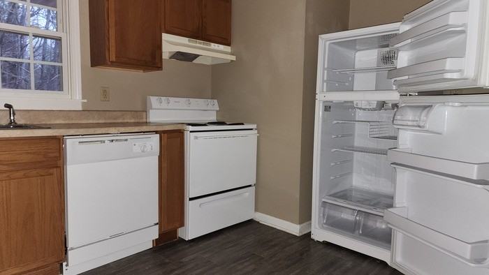 3614 N Roan St #7 - Photo 6 of 7