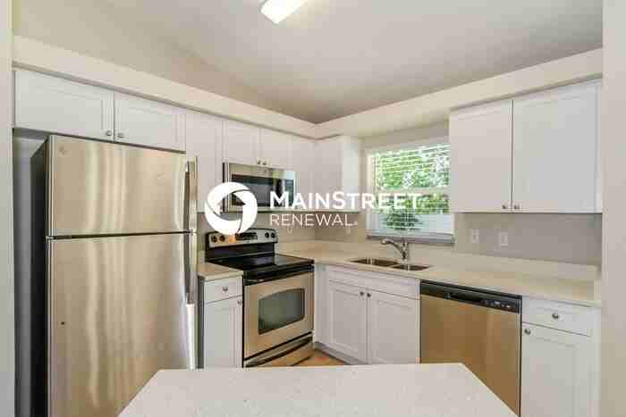 1804 Ne 21st St - Photo 6 of 16