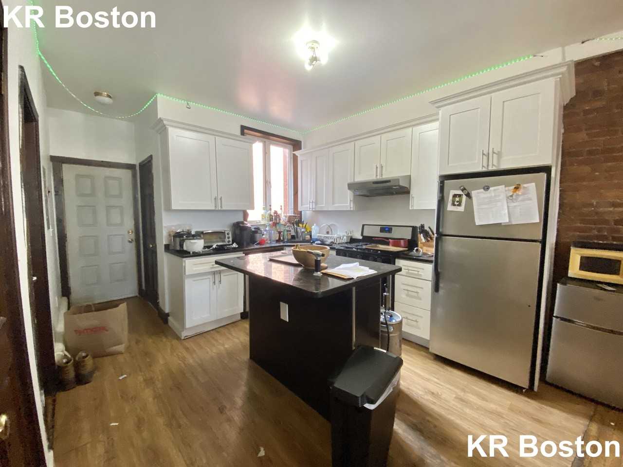 Harvard St #1 - Photo 4 of 50