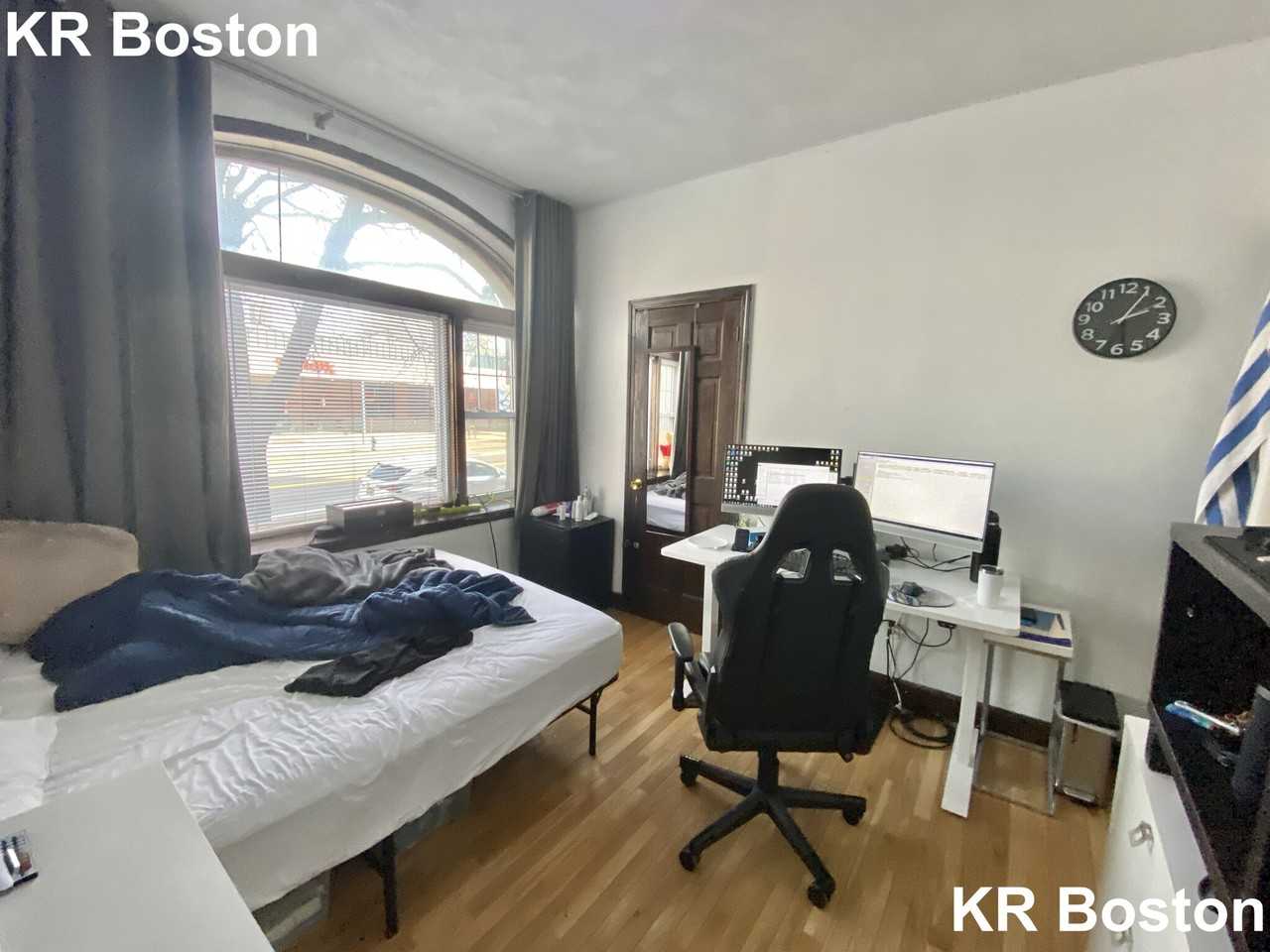 Harvard St #1 - Photo 7 of 50