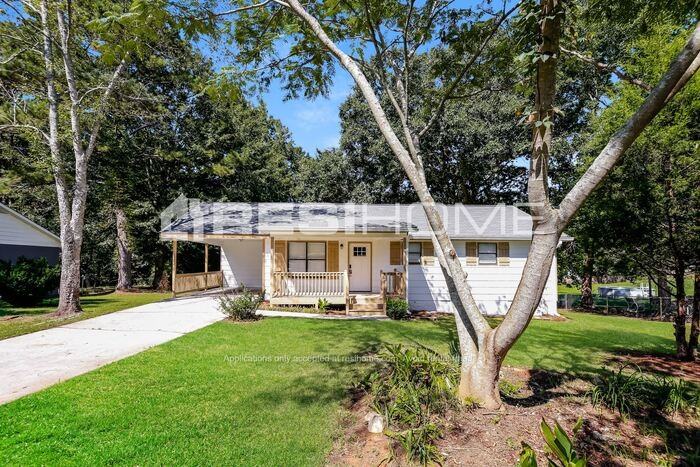 68 Sunny Ln - Photo 2 of 17