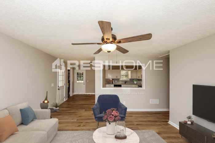 68 Sunny Ln - Photo 4 of 17