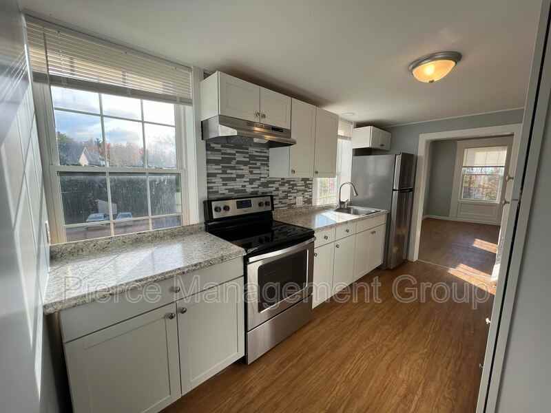 6 Old Chester Rd #8 - Photo 2 of 16