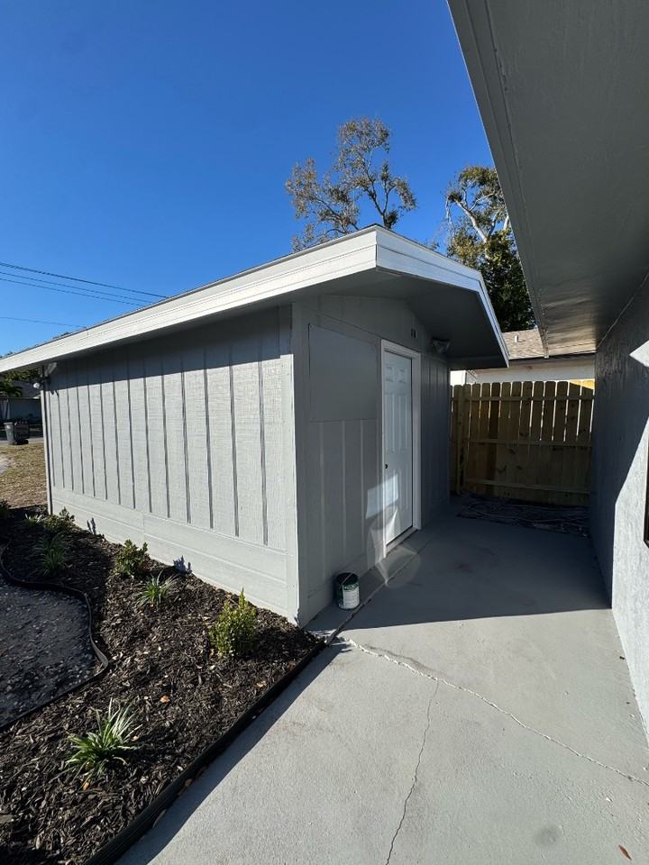 3402 9th Ave W - Photo 5 of 11