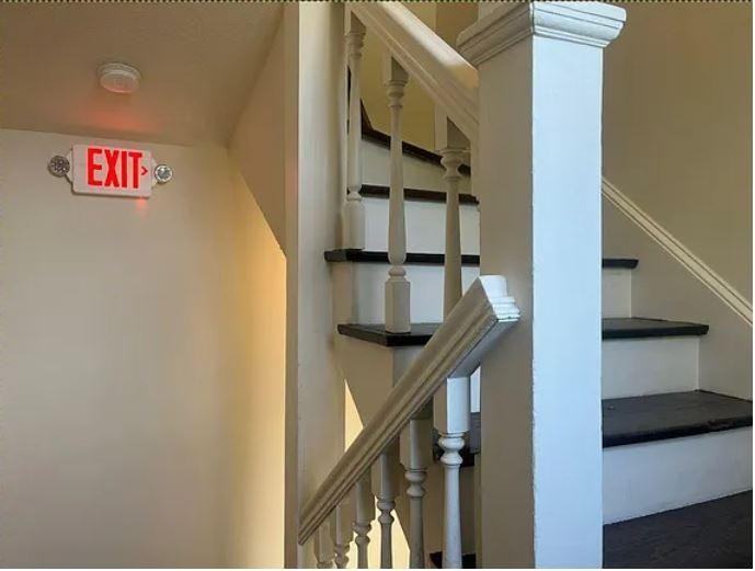 2305 E 37th - Photo 7 of 8