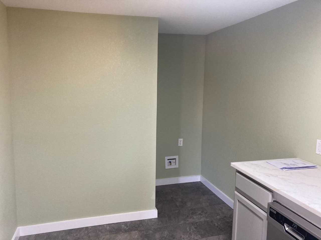 1501 N Jackson St - Photo 4 of 8