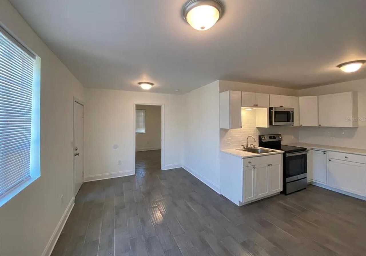 1205 E 29th Ave, 33605 - Photo 3 of 8